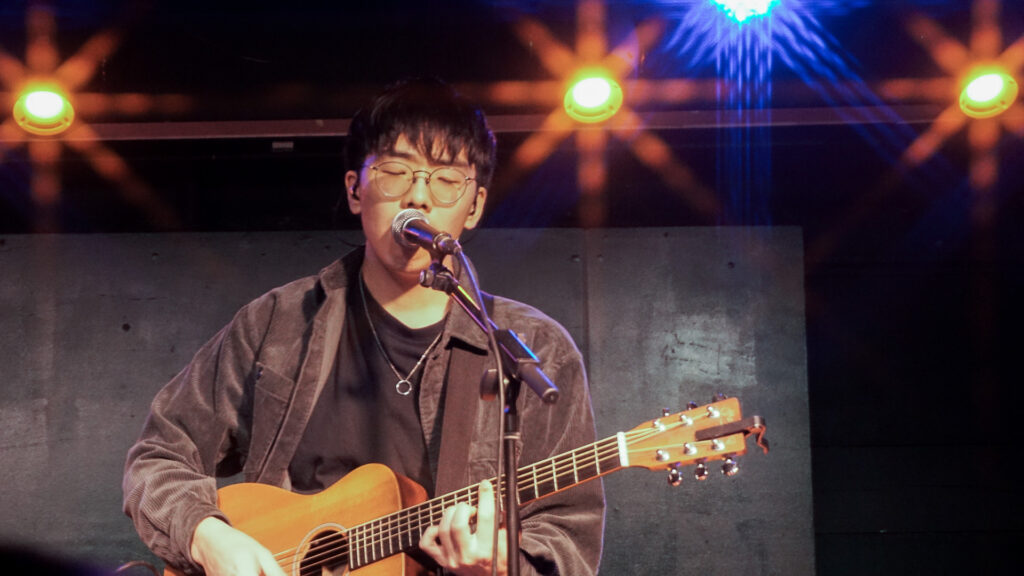 LYLE KAM PERFORMS AT THE DRAKE UNDERGROUND WITH PREEYUHN AND SHAE